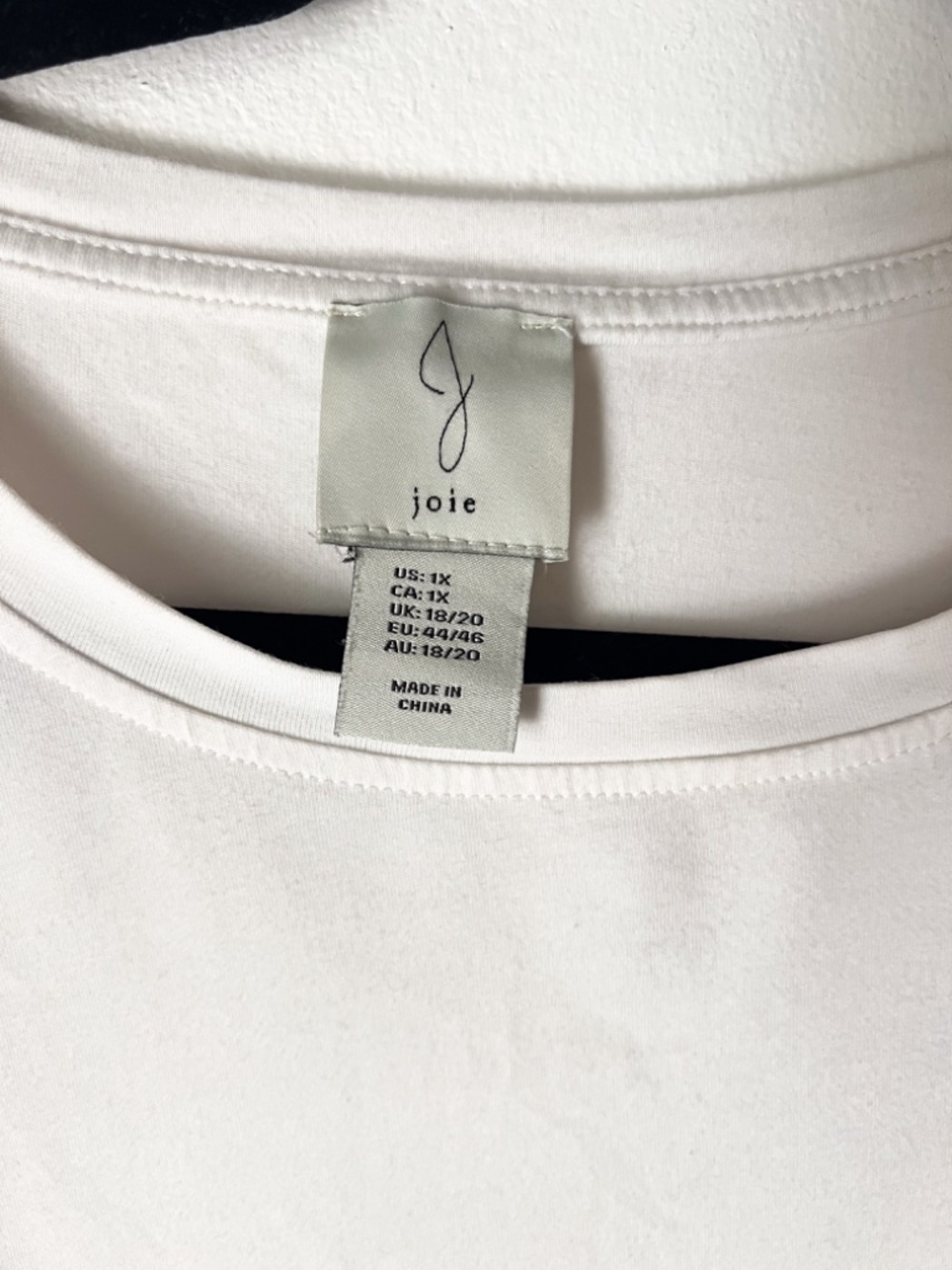 Joie White Rosette Applique Short Sleeve 100% Cotton Tee Top XL short sleeve - Picture 2 of 5